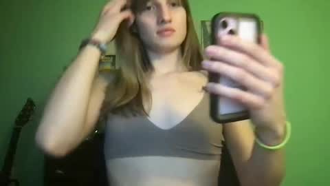 Snapshot of esthergreyplus chatting on 25, 1, 2025 Esther Grey online show from 25, 1, 2025