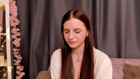 Anna  online show from 10, 5, 2026