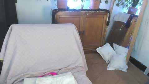 - E S T R E L L A  M I L F - online show from 27, 12, 2024