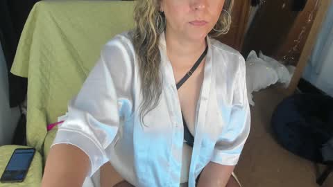 - E S T R E L L A  M I L F - online show from 30, 12, 2024