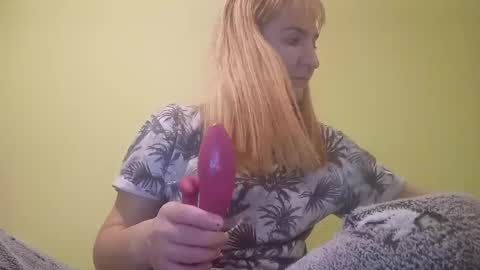 estrellawalters online show from 1, 12, 2024