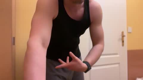 Tom online show from 5, 3, 2026