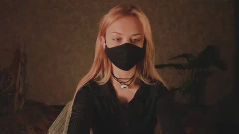 Snapshot of eternalophelia chatting on 5, 5, 2026 Sophia online show from 5, 5, 2026