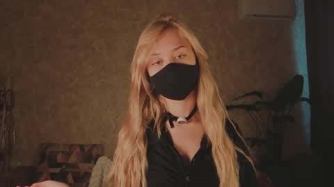 Snapshot of eternalophelia chatting on 16, 5, 2026 Sophia online show from 16, 5, 2026