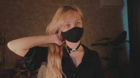 Snapshot of eternalophelia chatting on 16, 5, 2026 Sophia online show from 16, 5, 2026