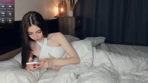 Snapshot of eternity_is_endless chatting on 5, 12, 2024 Mary online show from 5, 12, 2024