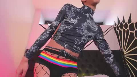 ethaancox online show from 23, 9, 2025