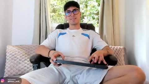 etham_wolf1 online show from 19, 5, 2026