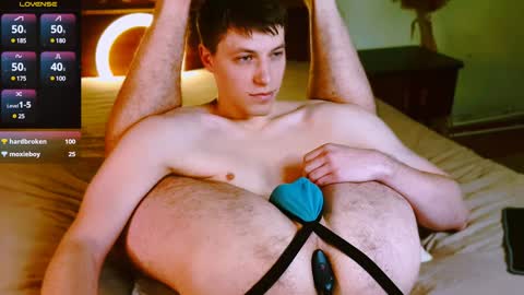 Snapshot of ethan7inches chatting on 9, 12, 2024 Ethan online show from 9, 12, 2024