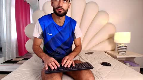 Ethan online show from 17, 1, 2025