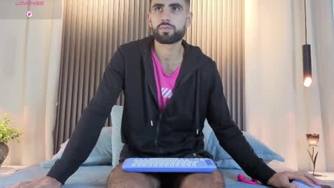 Snapshot of ethan__walker chatting on 4, 4, 2026 Ethan online show from 4, 4, 2026