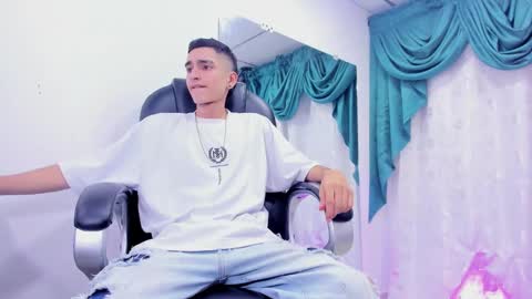 Ethan online show from 8, 1, 2025