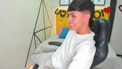 E T H A N  online show from 16, 2, 2026