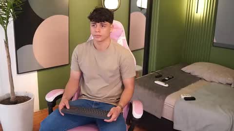 ethan_occonor online show from 24, 9, 2025