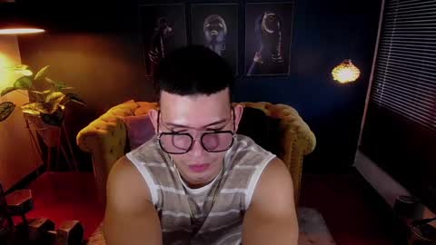 ETHAN RODGERS online show from 25, 10, 2025