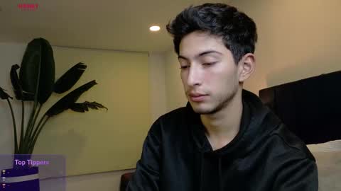 Snapshot of ethan_skiny_ chatting on 15, 10, 2025 Joan online show from 15, 10, 2025