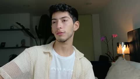 Snapshot of ethan_skiny_ chatting on 19, 10, 2025 Joan online show from 19, 10, 2025