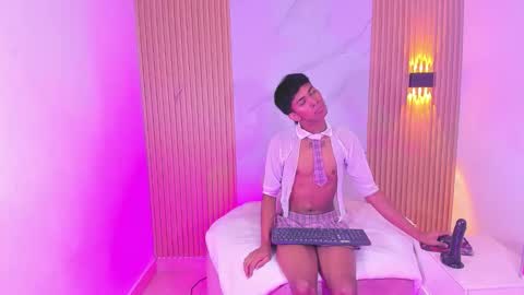 ethan_thouse online show from 26, 10, 2025