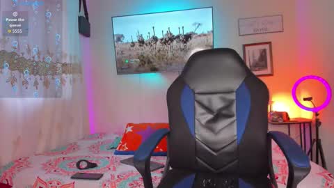 ethan travis online show from 20, 11, 2025