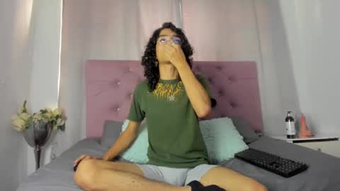 Snapshot of ethanblackwoodd chatting on 9, 10, 2025 ethanblackwoodd online show from 9, 10, 2025