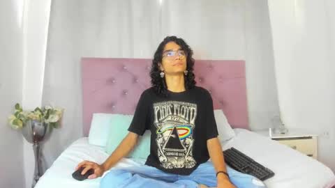 Snapshot of ethanblackwoodd chatting on 21, 10, 2025 ethanblackwoodd online show from 21, 10, 2025