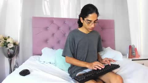 Snapshot of ethanblackwoodd chatting on 25, 10, 2025 ethanblackwoodd online show from 25, 10, 2025