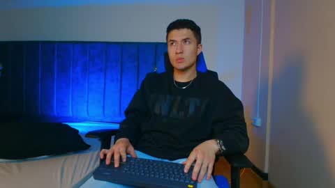 ethanconnor_ online show from 4, 10, 2025