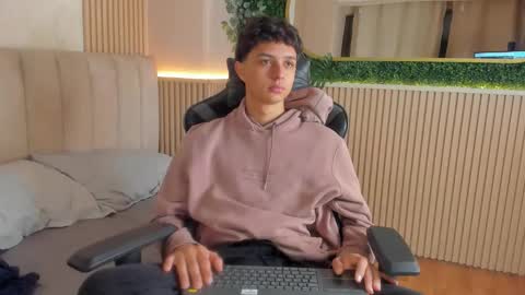 Snapshot of ethanlowell chatting on 16, 2, 2026 ethanlowell online show from 16, 2, 2026