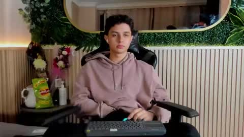 Snapshot of ethanlowell chatting on 21, 2, 2026 ethanlowell online show from 21, 2, 2026