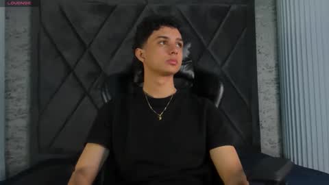 Snapshot of ethanlowell chatting on 29, 3, 2026 ethanlowell online show from 29, 3, 2026