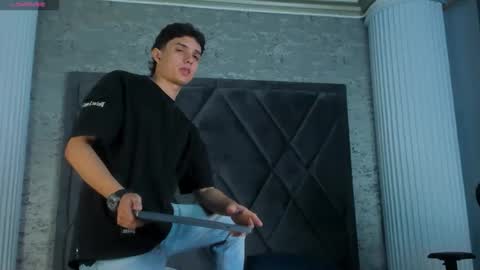 Snapshot of ethanlowell chatting on 5, 4, 2026 ethanlowell online show from 5, 4, 2026