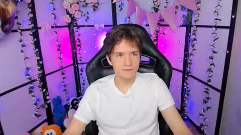 Ethan online show from 11, 10, 2025