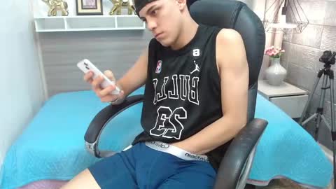 ethanx18 online show from 30, 4, 2026