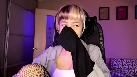 Emily online show from 20, 11, 2025