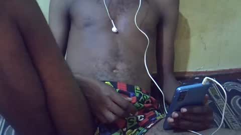 Snapshot of etrar_largedick chatting on 29, 1, 2025 etrar_largedick online show from 29, 1, 2025
