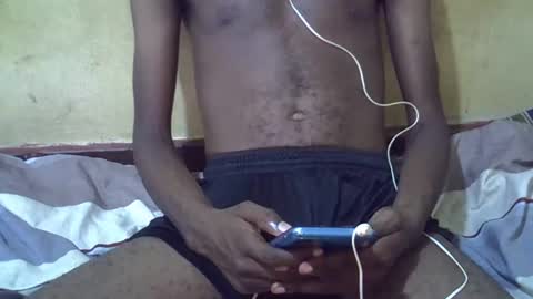 Snapshot of etrar_largedick chatting on 4, 2, 2025 etrar_largedick online show from 4, 2, 2025