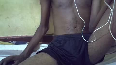 Snapshot of etrar_largedick chatting on 8, 2, 2025 etrar_largedick online show from 8, 2, 2025