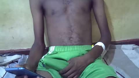 Snapshot of etrar_largedick chatting on 18, 2, 2025 etrar_largedick online show from 18, 2, 2025