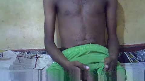 Snapshot of etrar_largedick chatting on 3, 3, 2025 etrar_largedick online show from 3, 3, 2025