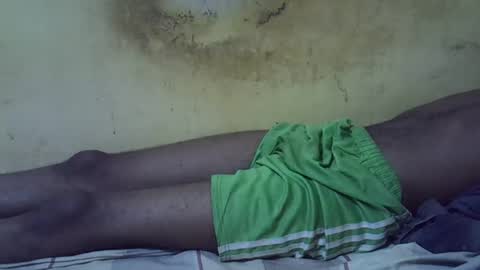 Snapshot of etrar_largedick chatting on 4, 3, 2025 etrar_largedick online show from 4, 3, 2025
