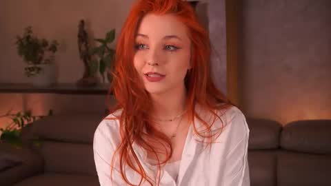 Snapshot of eugenecristino chatting on 29, 10, 2025 Lillie here and its my first day online show from 29, 10, 2025