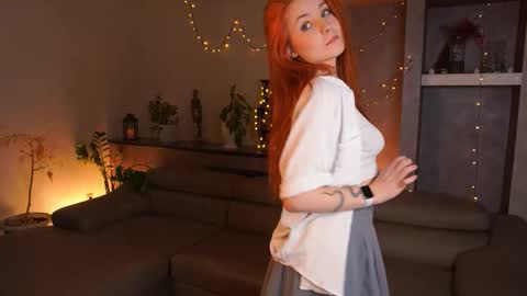 Snapshot of eugenecristino chatting on 5, 11, 2025 Lillie here and its my first day online show from 5, 11, 2025