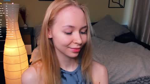 Snapshot of eugeniabrainard chatting on 12, 3, 2025 Kira and Kamila online show from 12, 3, 2025