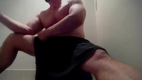 Snapshot of eurobullmuscle chatting on 2, 10, 2025 euro bull online show from 2, 10, 2025