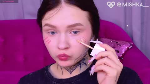 Eva online show from 6, 1, 2025