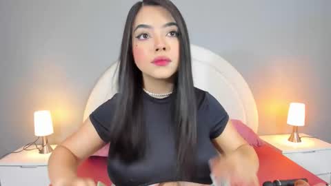 Snapshot of eva_bigboobs_ chatting on 18, 12, 2025 EVA online show from 18, 12, 2025