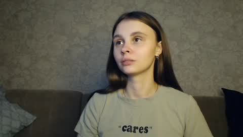 Eva Calvin online show from 5, 12, 2024