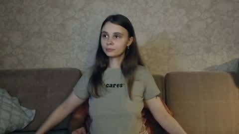 Eva Calvin online show from 6, 12, 2024