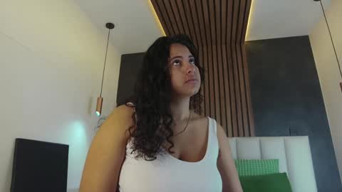 EVA DAEMON  online show from 10, 5, 2026