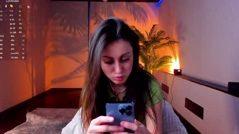 Im Eva online show from 23, 3, 2026